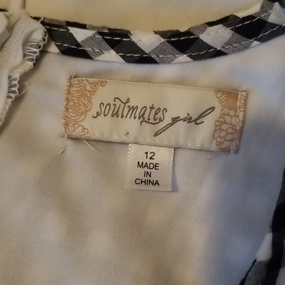 Dress - Picture 3 of 3